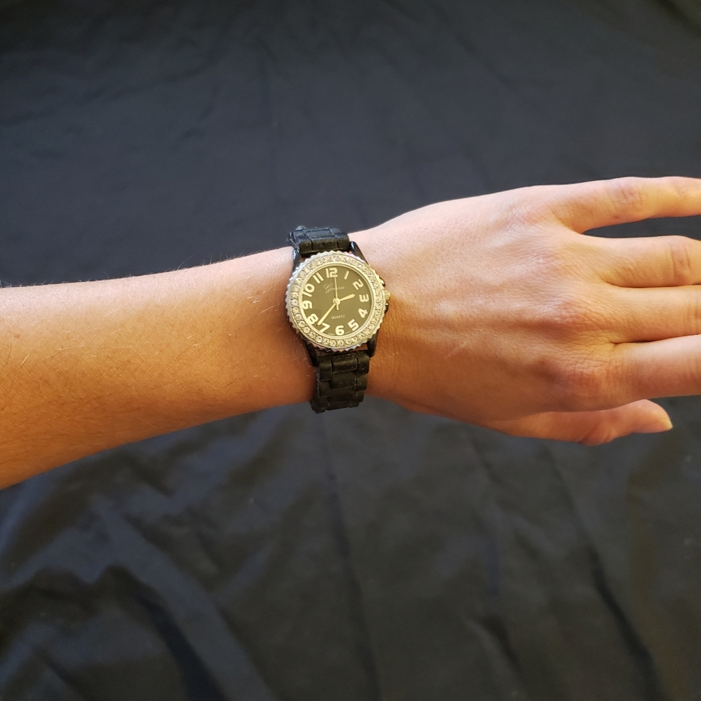 Rhinestone Geneva Watch